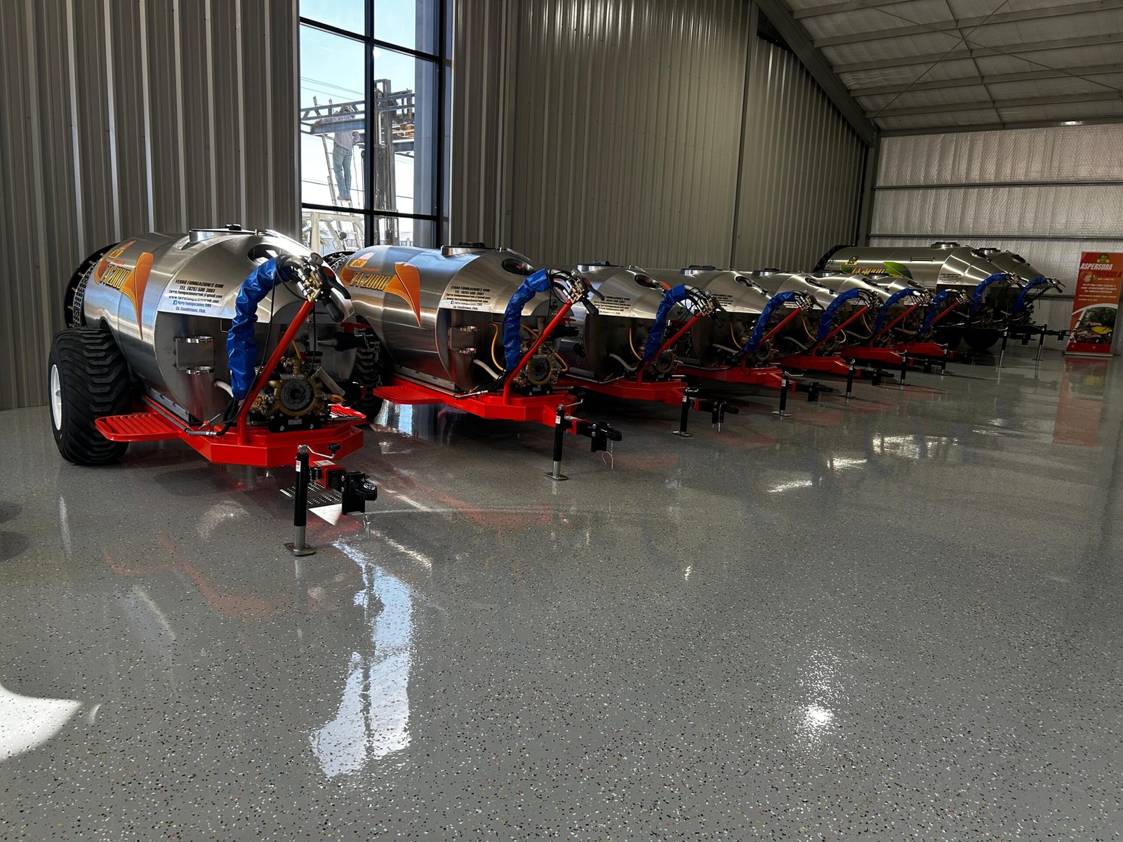 e99ef5b3-579b-4ced-8b88-57c8a954a3bd